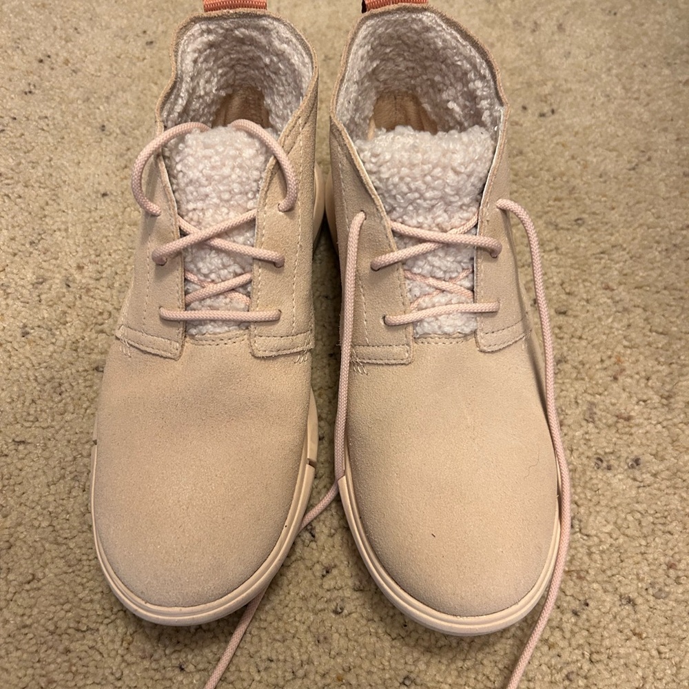 Sorel boots size 8